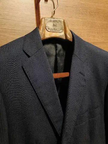 green label relaxing 네이비 스트라이프 수트 46size