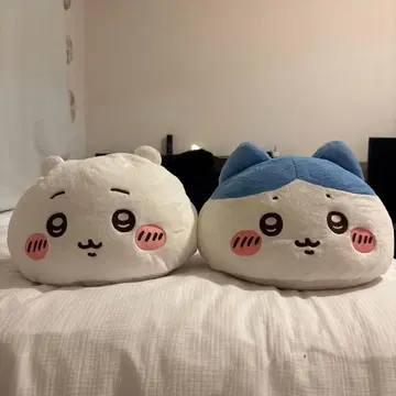 치이카와&하치와레 돔 쿠션