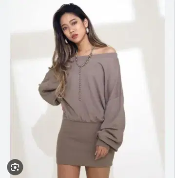 오프숄더 타이트 미니 원피스