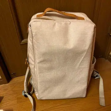 NORDACE 베이지 백팩