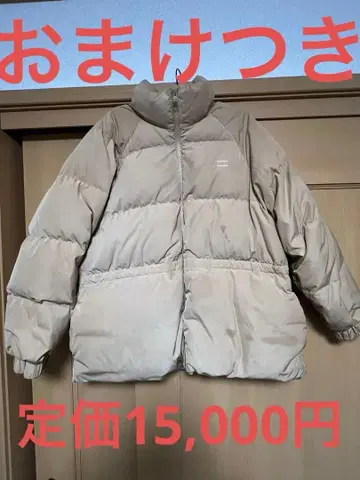 Levi's 베이지 다운 자켓 M 사이즈