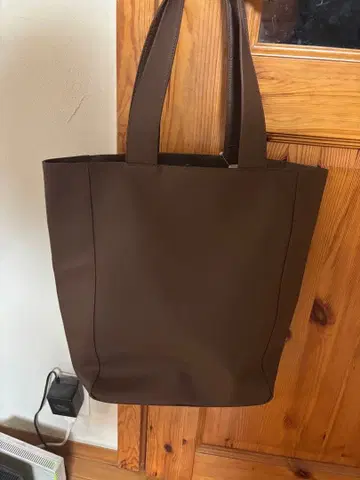브라운 토트백 유니클로 리얼 가죽 토트백 미사용