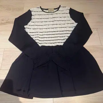 UNITED ARROWS 프릴 긴팔 상의