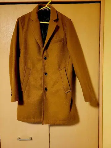 BEAMS HEART 체스터 코트