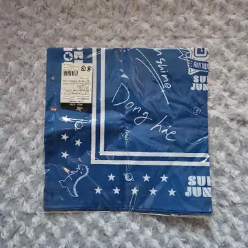 슈퍼주니어 동해 반다나 10th Anniversary