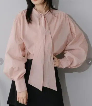 Kastane 보타이 시어 블라우스 리본 포함 벌룬 슬리브 셔츠 핑크