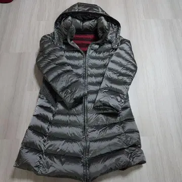 그레이 후드 부착 다운 자켓