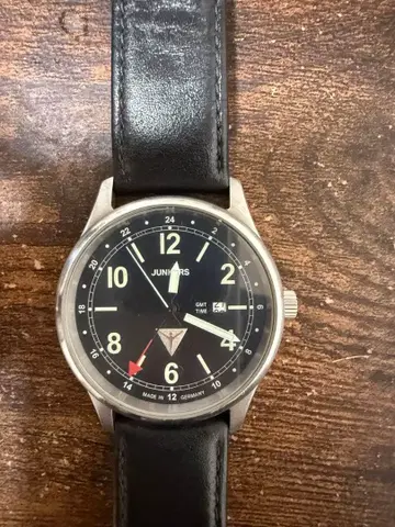 융커스 골동품 JUNKERS 손목시계 레어 쿼츠 블랙