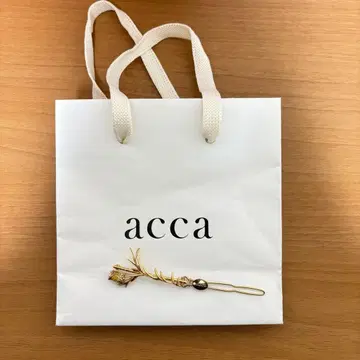 acca 아카 스냅핑 골드 플라워 모티브 정품