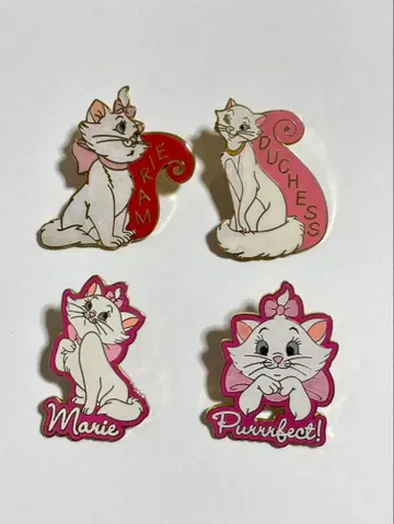 마리 더치스 핀 배지 4개 세트