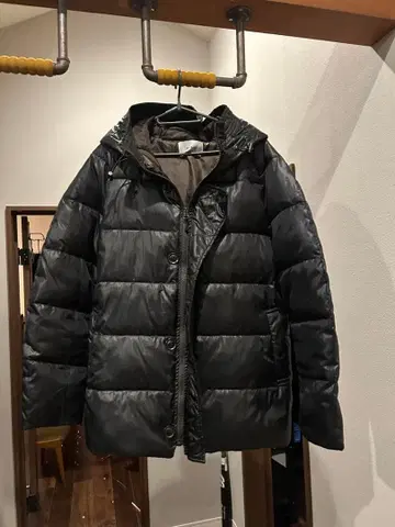 존불 Johnbull 블랙 다운 자켓 M 사이즈