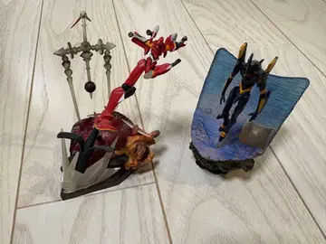 에반게리온 피규어 2체 세트