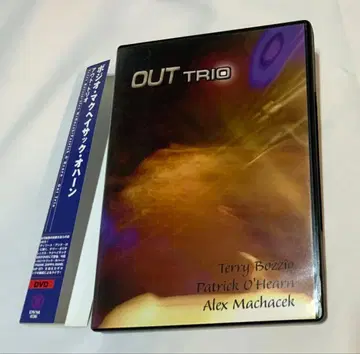 테리 보지오 OUT TRIO 일본반 오비 부착 DVD
