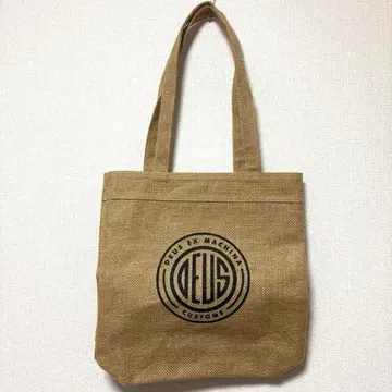 DEUS EX MACHINA 데우스 토트백