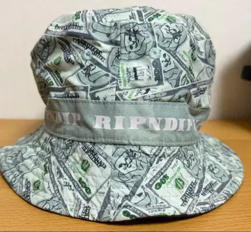 RIPNDIP 버킷햇 이머시브