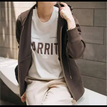 [미사용 새상품] spick and span 스트레치 지퍼 후드 파카