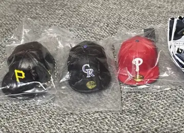 뉴에라 캡슐 토이 3세트