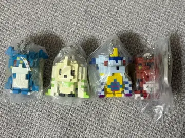 할인 가능 디지몬 도트 피규어 참 4체 세트