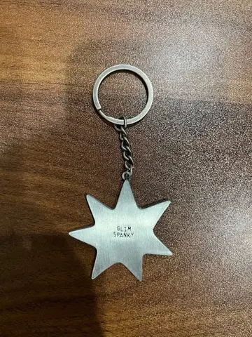 GLIM SPANKY 별 메탈 키링