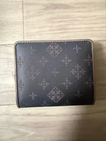 russet 접이식 지갑