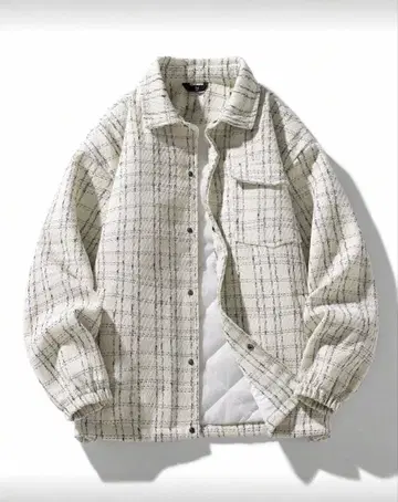 화이트 계열 체크 퀼팅 자켓