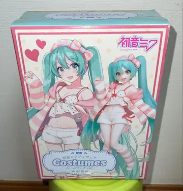 하츠네 미쿠 룸웨어 피규어