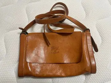 일비종떼 크로스 바디백 내추럴