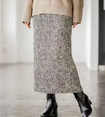 헨케이 도트 플리츠 스커트 타이트 스커트 아파트 바이 로리즈