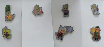 잇츠 어 스몰 월드 with 그루트 핀 배지 모음