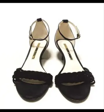 새상품급 BALDAN 블랙 앵클 스트랩 샌들