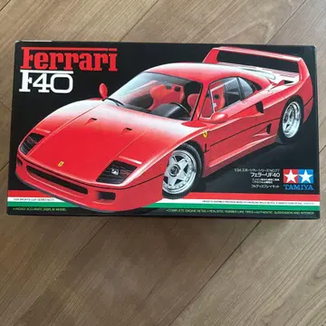Ferrari F40 1/24 Tamiya