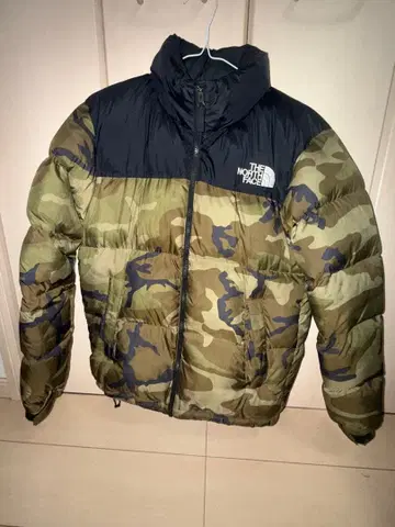 THE NORTH FACE 카모플라쥬 블랙 다운 자켓 L