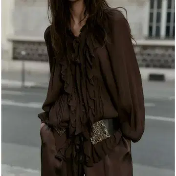 ZARA 프릴 디테일 플루이드 셔츠