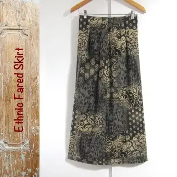 새상품급 에스닉 올 패턴 미디 스커트 F