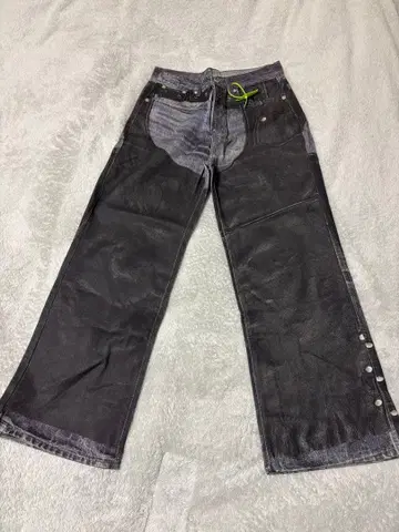 패치워크풍 데미지 가공 데님 팬츠 와이드 스트레이트 노브랜드