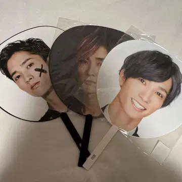 다나카 이츠키 부채 3개