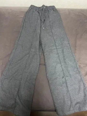 ZARA 소프트 와이드 레그 팬츠