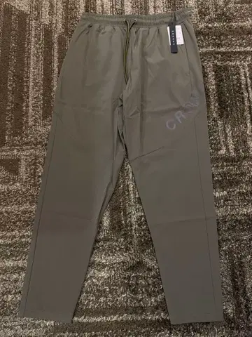 CRONOS 조거 팬츠 올리브 그린