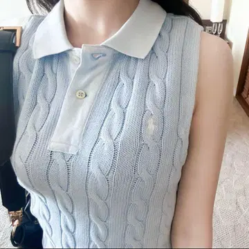 랄프 로렌 슬리브리스 케이블 니트 스카이블루 완판