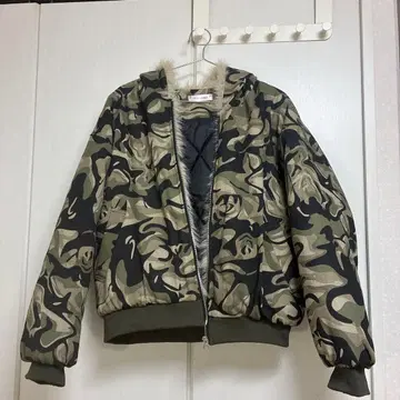 카모 패턴 퍼 자켓 M