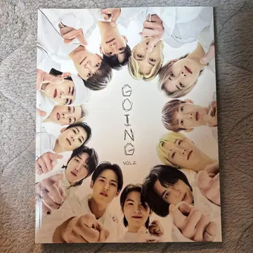 GOING SEVENTEEN photobook