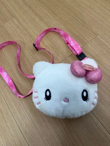 USJ 헬로키티 숄더백