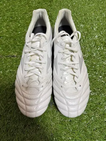 미즈노 모나시다 네오 II 엘리트 화이트 FG