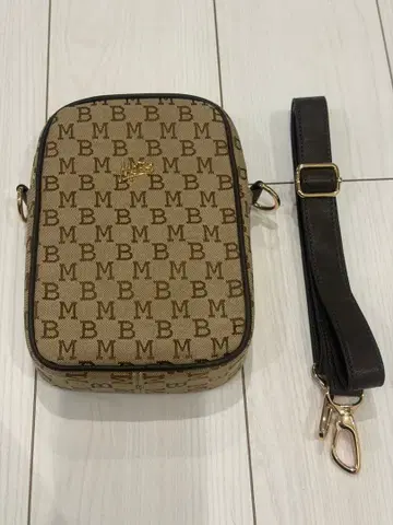 MOBB 베이지 로고 숄더백