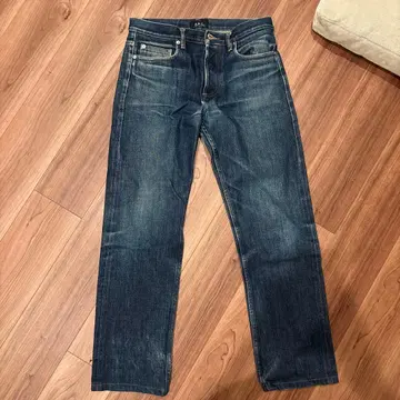 A.P.C. 스트레이트 데님 다크 블루
