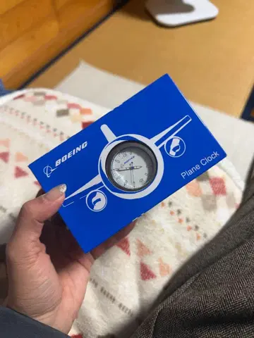 보잉 비행기 시계 실버