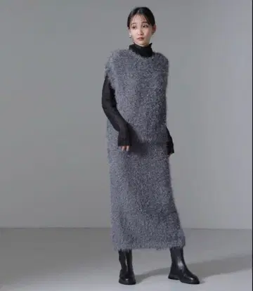 나노 유니버스 라메 샤기 셋업 스커트 실버