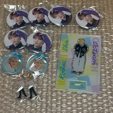 코보리 슈 캔뱃지 아크릴 스탠드 아크릴 키링 OCTPATH