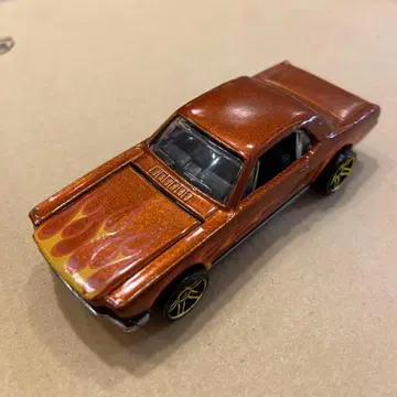 핫 휠 메탈릭 오렌지 미니카