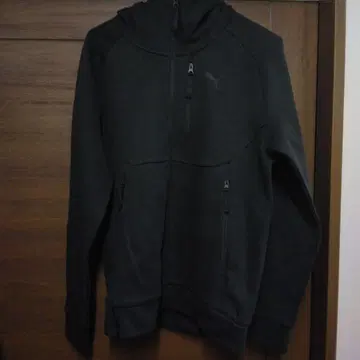 [ 미사용 새상품 ] PUMA 풀 집업 후드 부착 후드티 M 블랙